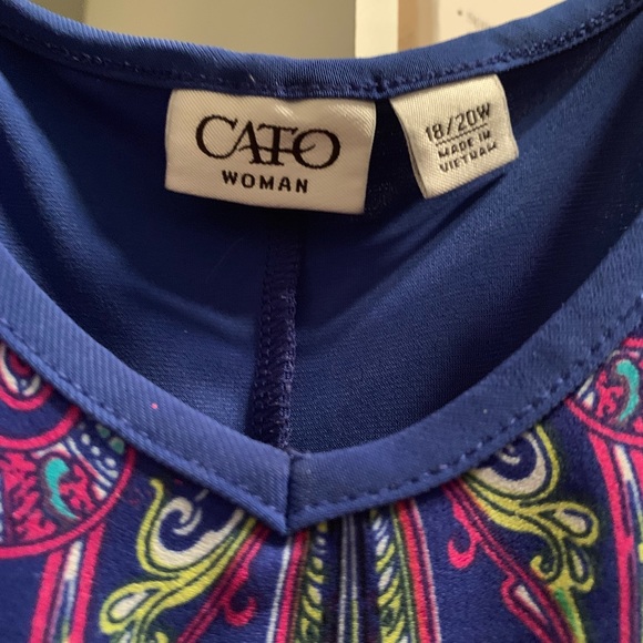 Cato Tunic - Picture 2 of 3